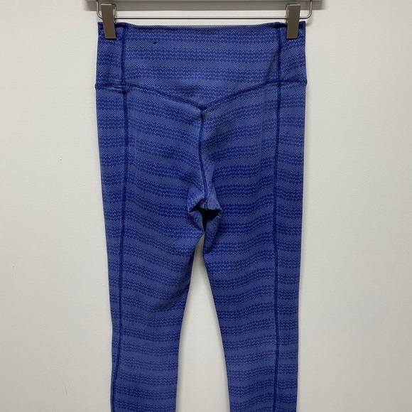 Nike Dri Fit Yoga Leggings - Picture 7 of 7